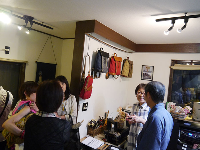 �I�[�v�j���O�p�[�e�B