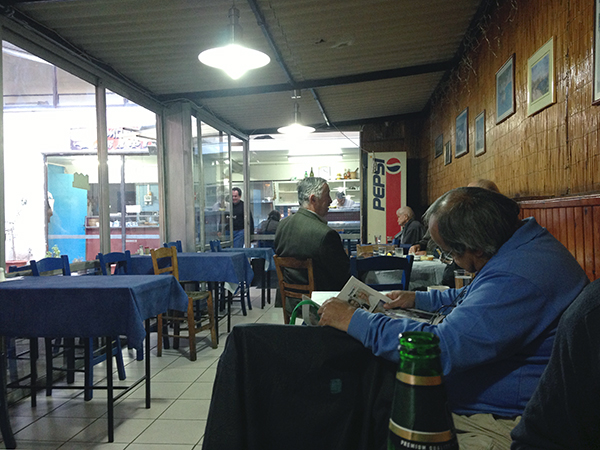 �M���V���E�`�̐H��