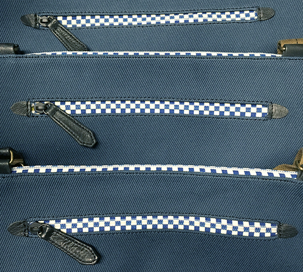 ���C�g�A�b�v�V���b�s���O�N���u�Azekoo